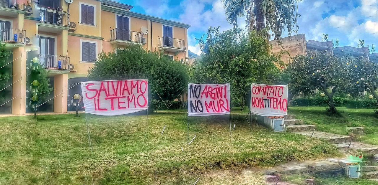 A Bosa striscioni di protesta contro le opere sul fiume Temo