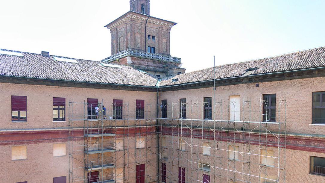 Ferrara, «lavori di restauro al Castello Estense da giugno 2025». Dubbi sulla strategia
