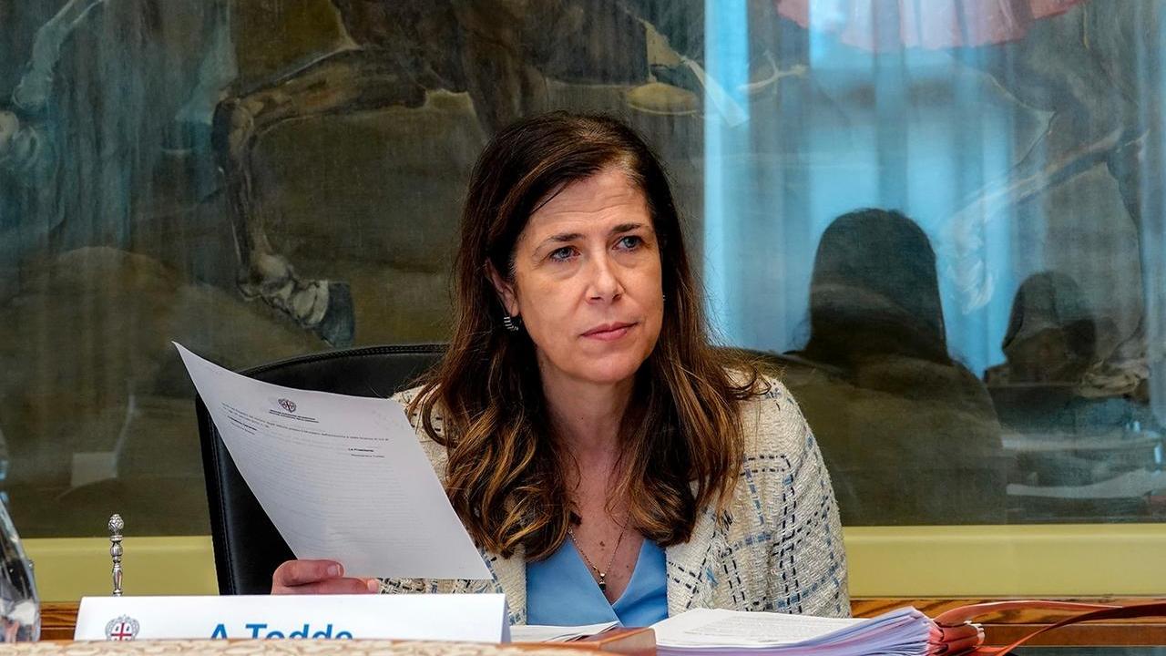 La governatrice Alessandra Todde