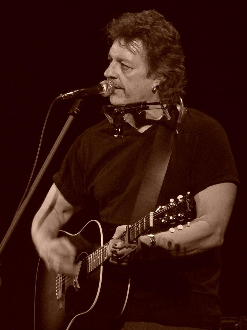 Dirk Hamilton torna a Ferrara