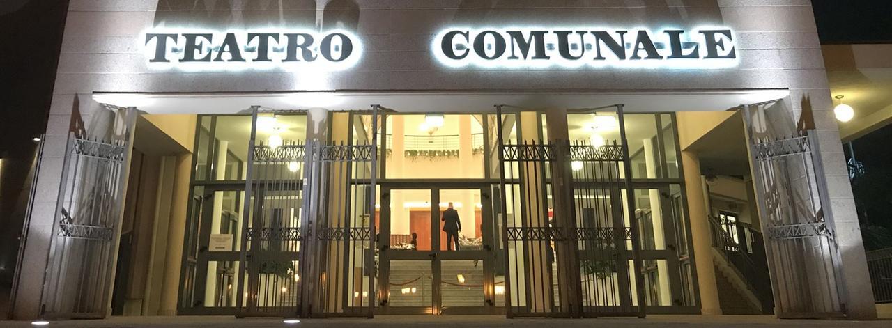 Sassari, si cercano dodici figuranti per “Tosca”