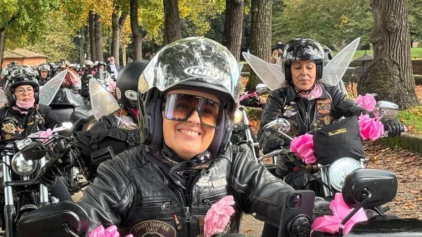 Lucca, sfilata di moto sotto le Mura per la ricerca contro il cancro<br type="_moz" />