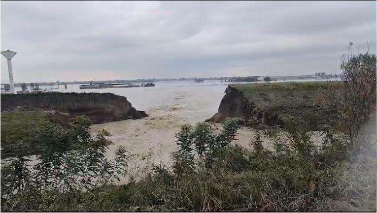 Il dramma di Cadelbosco Sopra: si rompono cinque argini