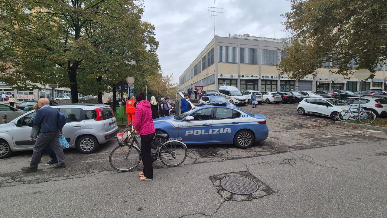 Spray al peperoncino nella succursale del Barozzi in via Rainusso: 6 studenti intossicati