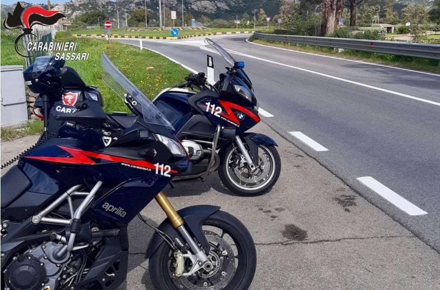 Olbia, picchia la ex e cerca di spingerla fuori strada: in auto acido e benzina