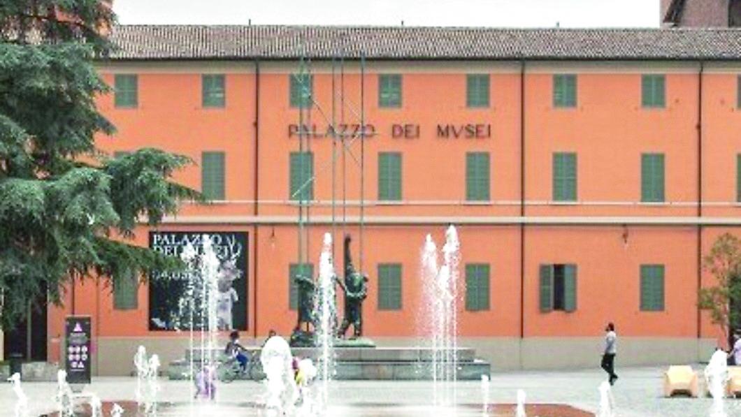 Allarme bomba ai Musei civici. La telefonata: «Sta per esplodere»