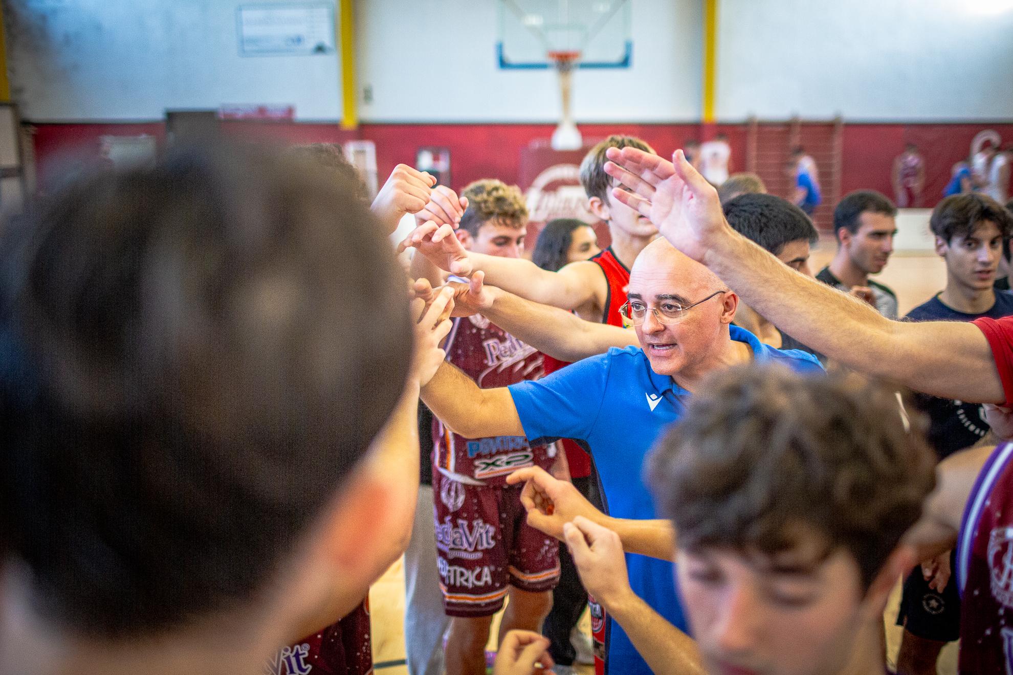 La ricetta di coach Sodini per la nazionale: «Puntare sui giovani. Il derby di Livorno? È da A1, ma serve tempo»