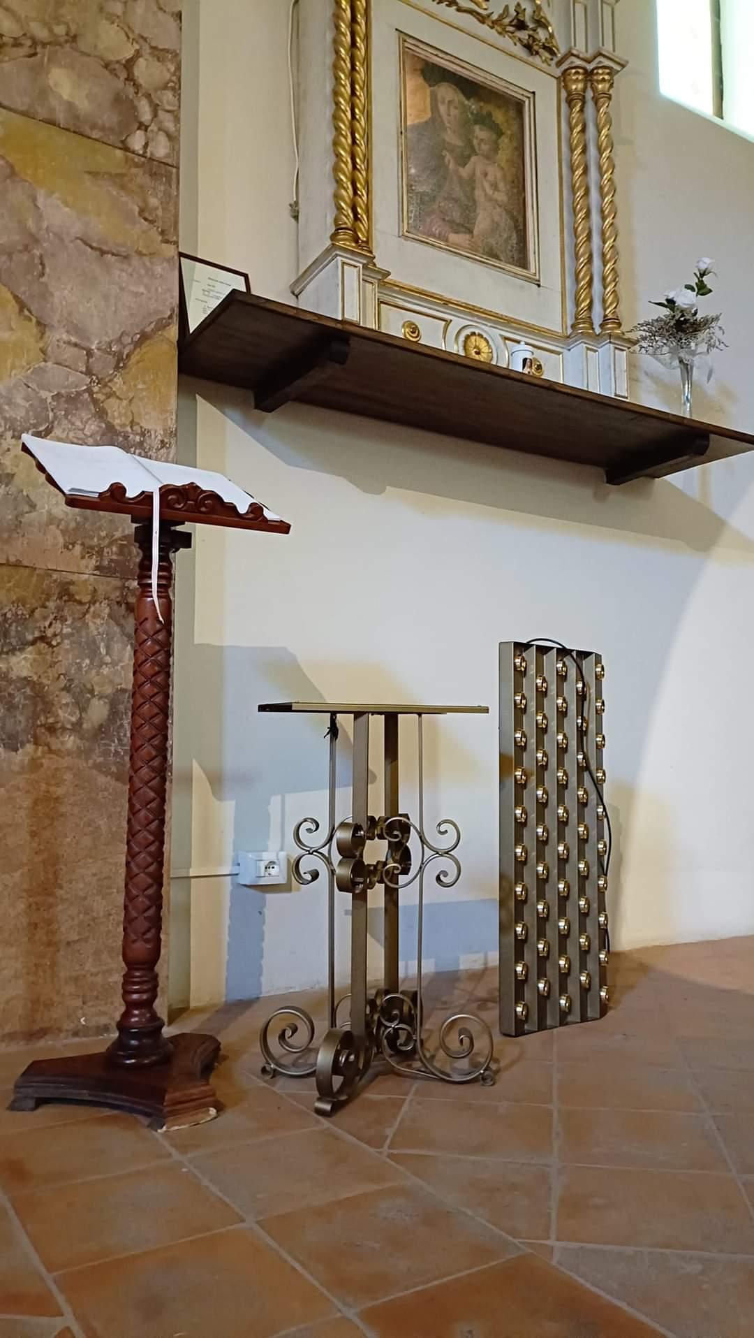 Arcidosso: danni e furto in chiesa, il parroco: «Forse sono stati ragazzini»