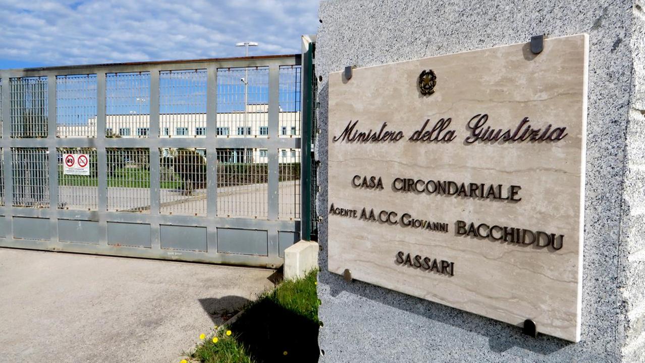 Sos carceri, Donato Capece: «Bancali e Oristano sovraffollate»