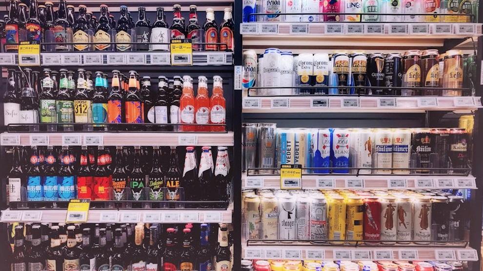 Prevenzione e sicurezza: il sindaco di Livorno fa chiudere i market alle 20 in centro. Ecco la “zona rossa”