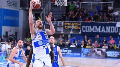 Dinamo avanti contro Dnipro al primo tempo: 53-30