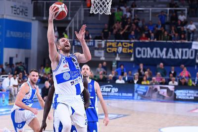 La Dinamo vince facile con Dnipro: 94-62