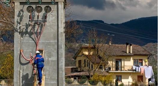 Prato, scarica elettrica danneggia computer ed elettrodomestici