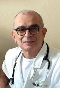 Il primario di medicina Angelo Ghirarduzzi in pensione: «Evitare che i pazienti vengano sballottati di qua e di là»