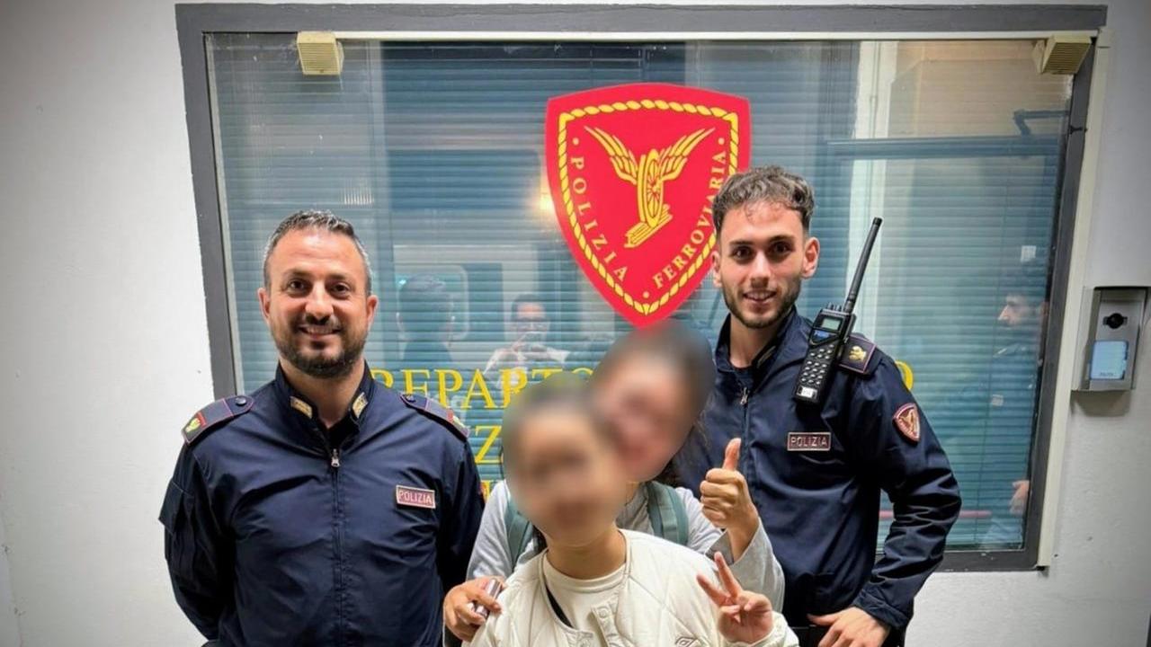 Firenze, bambina si perde in centro e la madre vaga per 12 ore: la polizia la ritrova. «Mi sono rifugiata nel punto più bello»