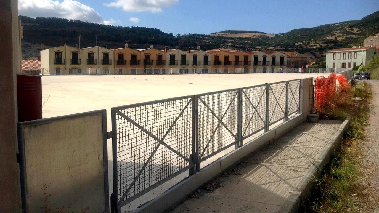 Bosa, multipiano di Santa Giusta: «Dopo 20 anni, parcheggio alle fasi finali»