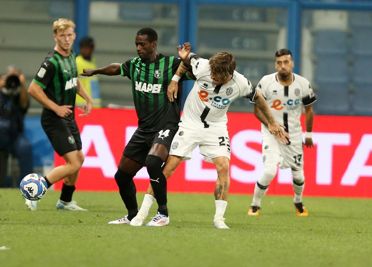 Verso Sassuolo-Modena, Obiang: «Non dobbiamo fermarci»