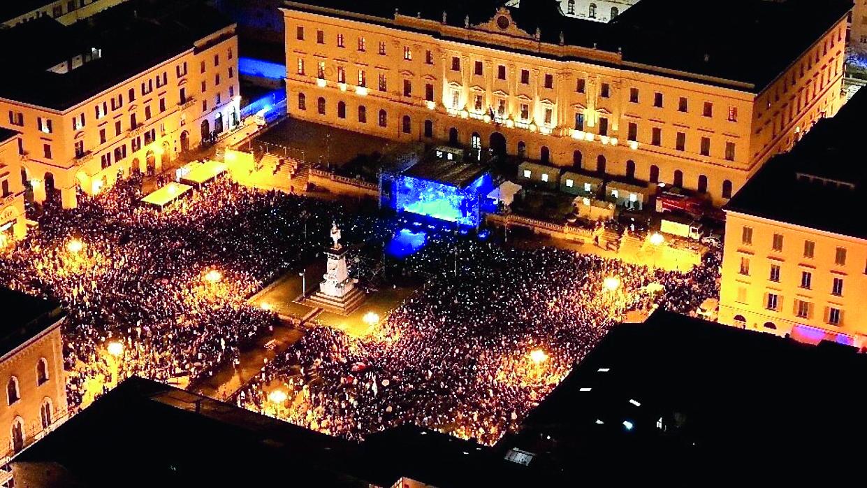 Capodanno 2025, cresce l’attesa per i nomi delle star in piazza