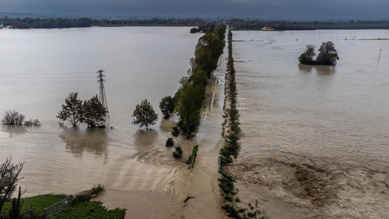 Maltempo a Ferrara, allerta arancione per rischio idraulico