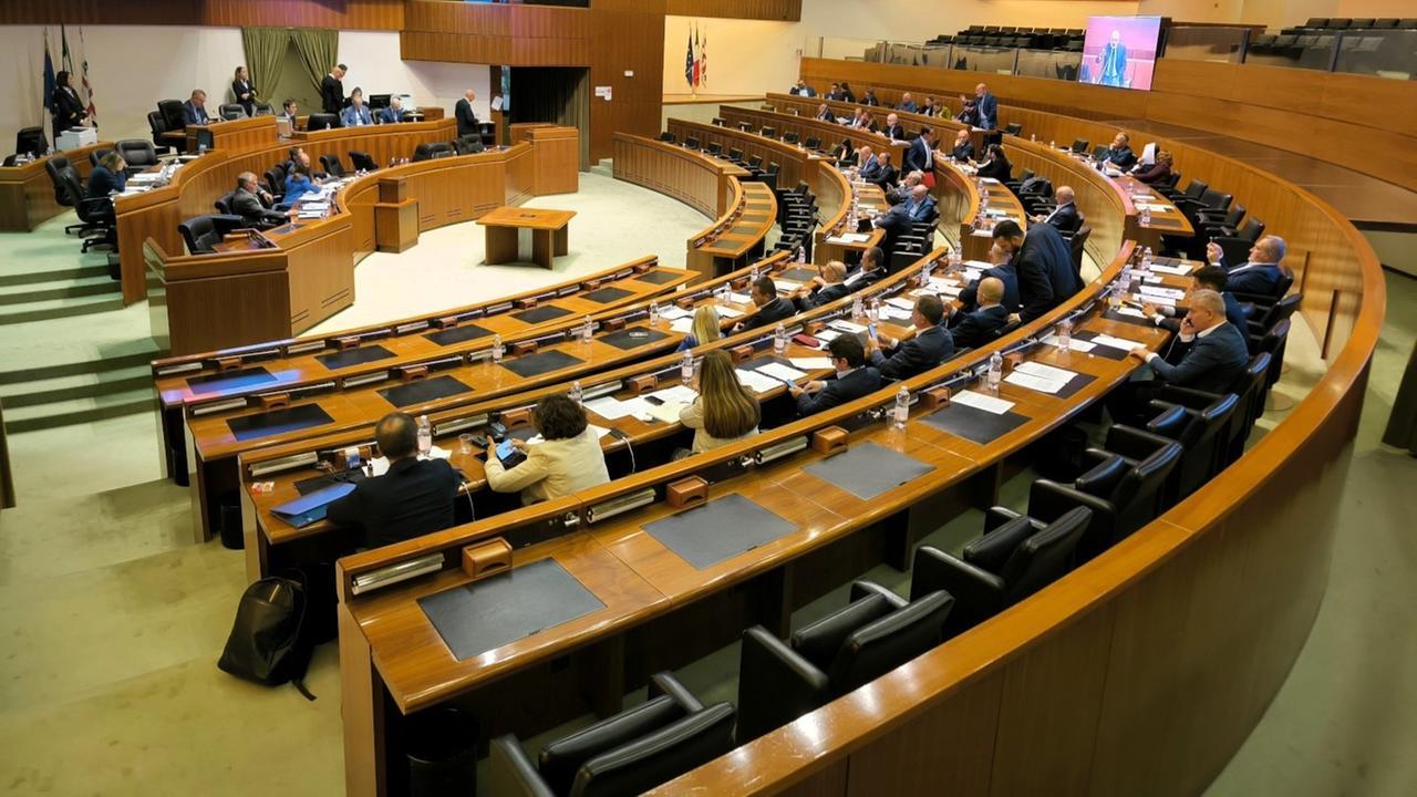 Il consiglio regionale vota per il cessate il fuoco a Gaza e riconosce lo Stato di Palestina