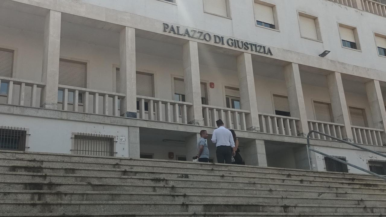 Sparò col fucile a un allevatore di Mamoiada: condannato a 10 anni