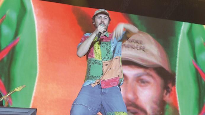 Capodanno, Olbia si porta avanti: al Molo Brin festa con i Pinguini tattici nucleari