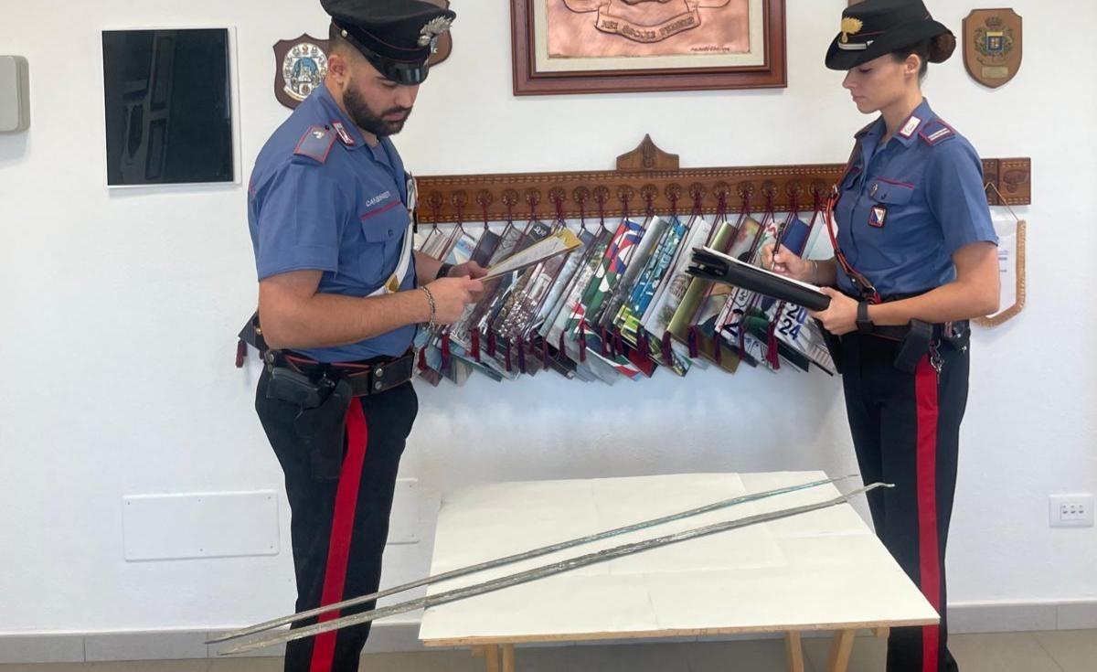 
	Le spade votive di et&agrave; nuragica scoperte dai carabinieri&nbsp;

