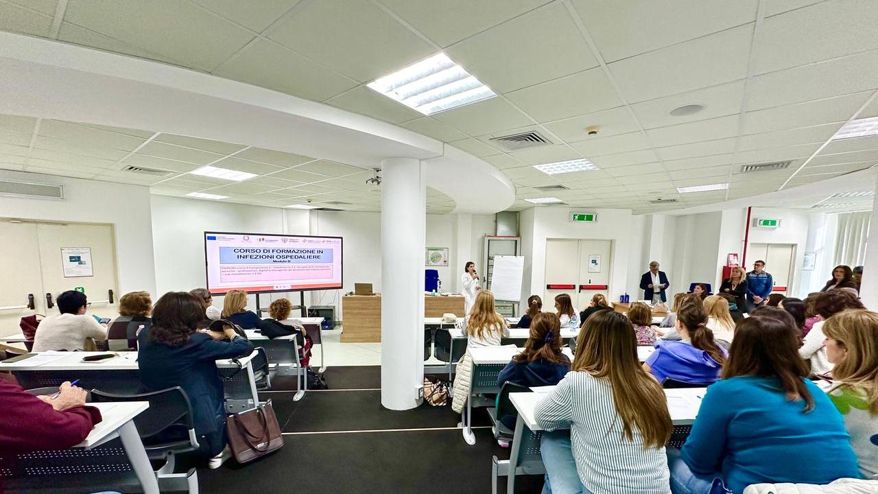 Olbia, inaugurata la nuova aula didattica del Giovanni Paolo II