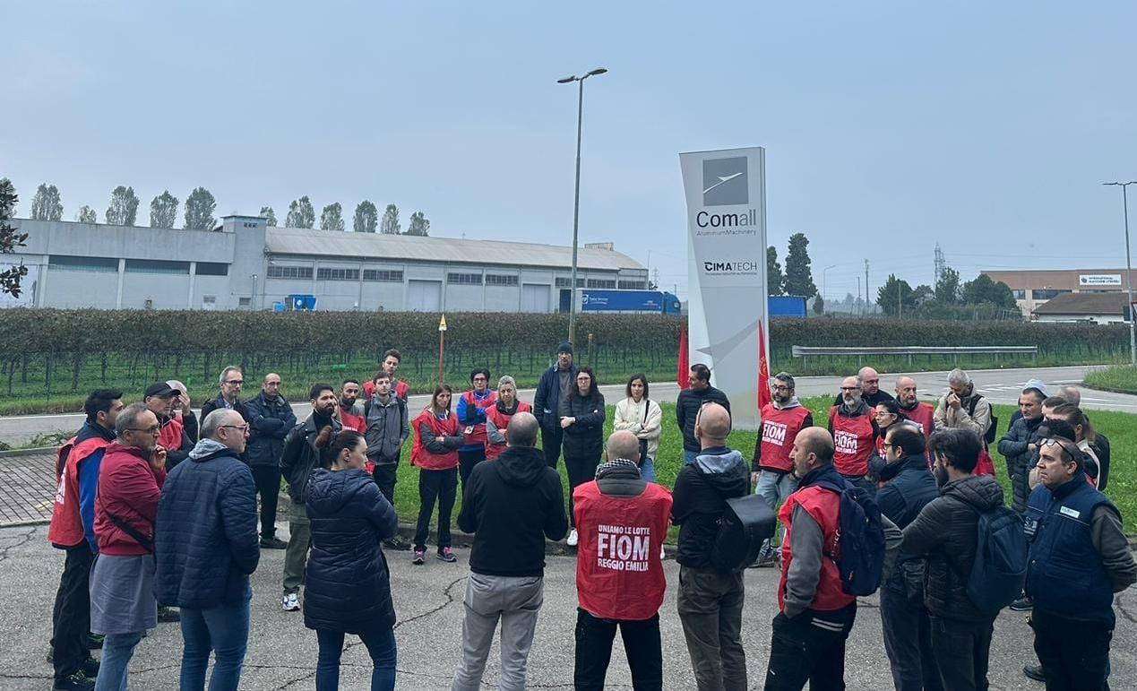 Reggio Emilia, nuova mobilitazione dei lavoratori alla Comall