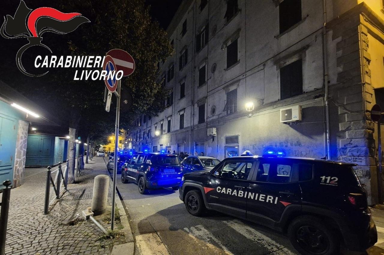 
	Il controllo dei carabinieri in piazza Garibaldi&nbsp;

