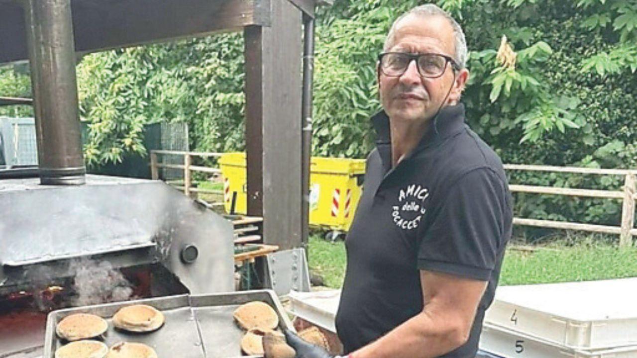 Giuseppe Ferrarotti con le sue focaccette