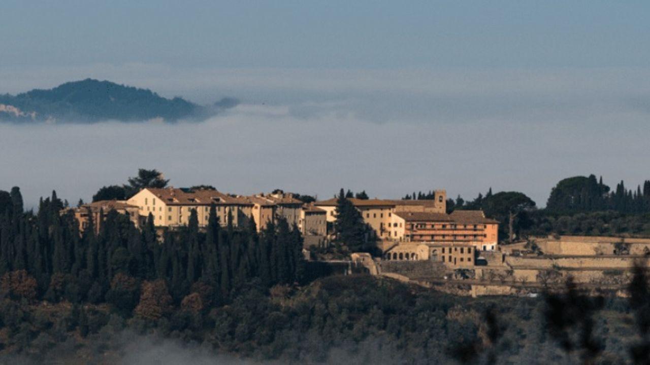 
	Il borgo della festa


