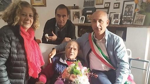 Cossoine, “Tiu” Sebastiano Piras compie 103 anni
