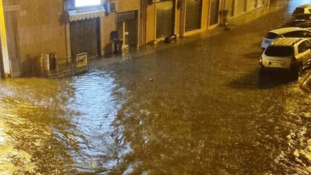 Maltempo, a San Gavino Monreale strade sott’acqua