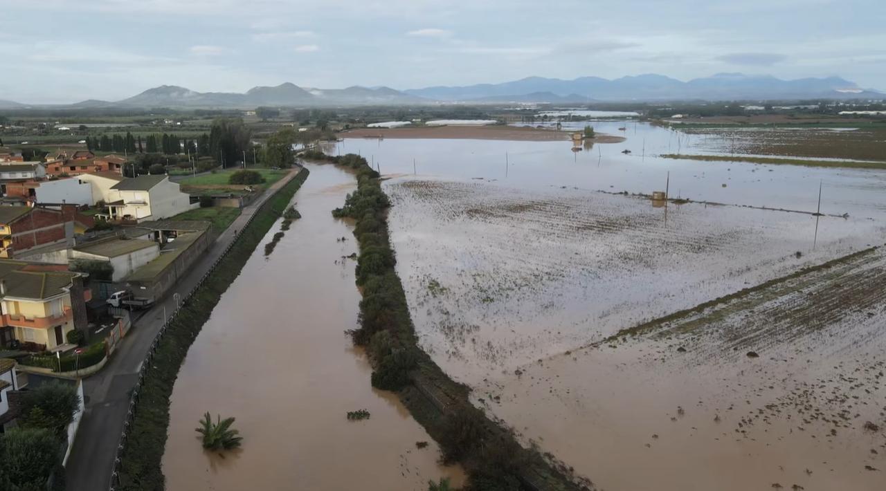 Nubifragio sulla Sardegna, ecco la mappa delle strade interrotte nell’isola