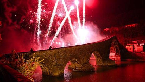 Il famoso Ponte del Diavolo in occasione di Halloween