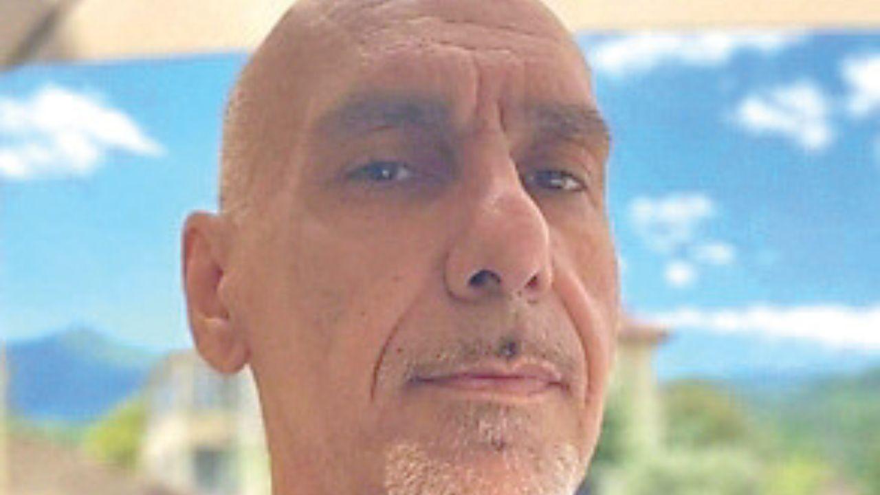 Pontremoli, addio a Massimo a 57 anni: il guerriero sulla sedia a rotelle con l'amore per la musica e la chitarra