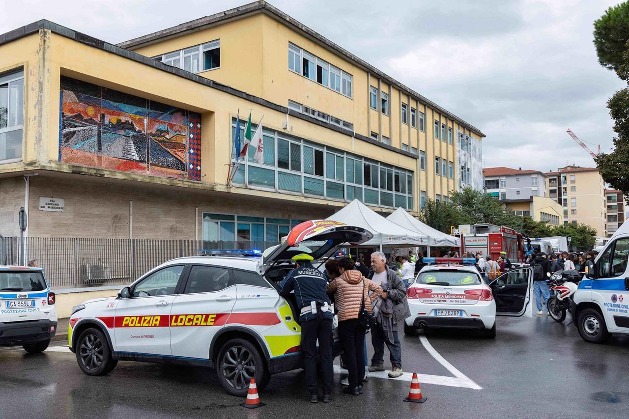 Firenze, le analisi sul liceo Da Vinci confermano: «La scuola può riaprire»