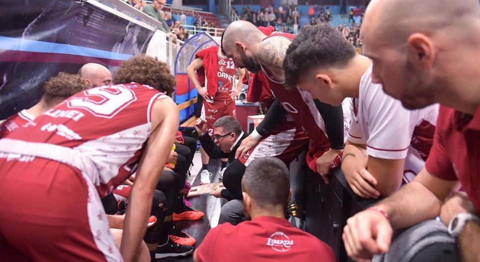Una Libertas involuta sconfitta a Rieti: terzo tempo inguardabile e finale 97-78<br>
