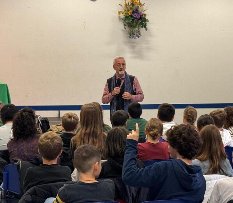 Scegliere le scuole superiori: «Genitori non proiettate sui figli le vostre ambizioni»