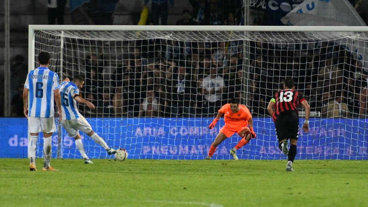 Lucchese, troppo forte il Pescara di Silvio Baldini: finisce 1-3 per gli abruzzesi