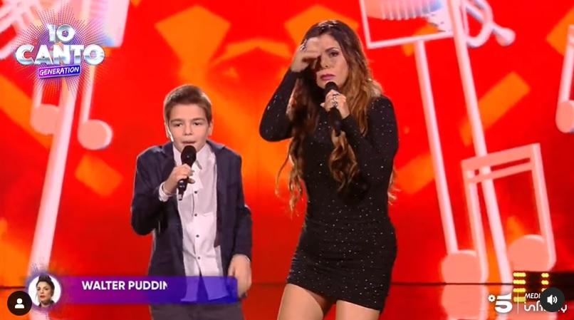Io canto generation: Walter Puddinu scatenato con Mietta in Mambo No.5 – VIDEO