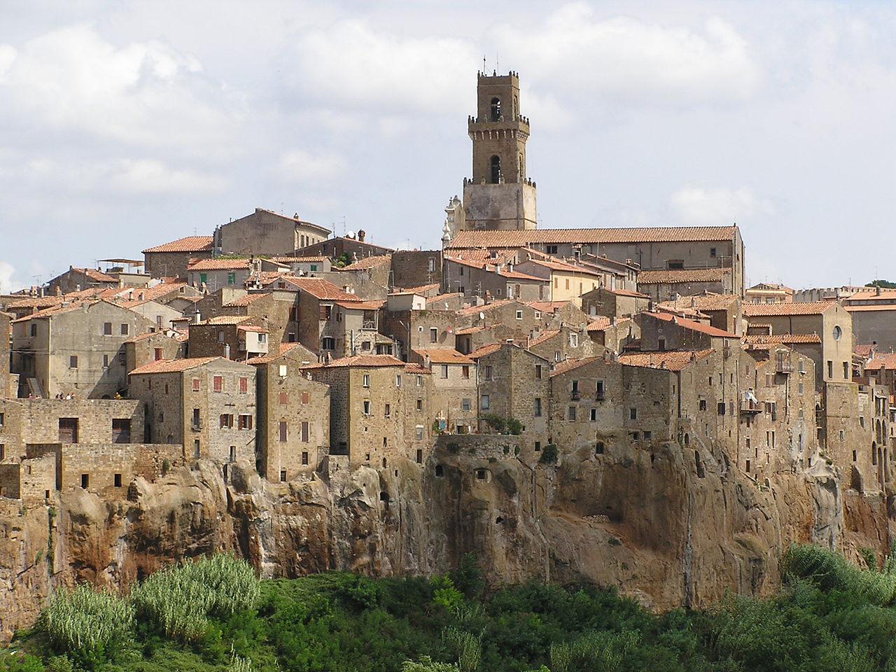 
	Il borgo di Pitigliano


