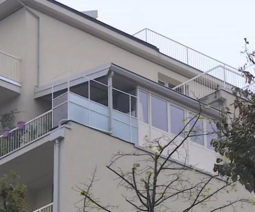 Morta a 13 anni dopo il volo dal palazzo: arrestato l’ex fidanzato 15enne