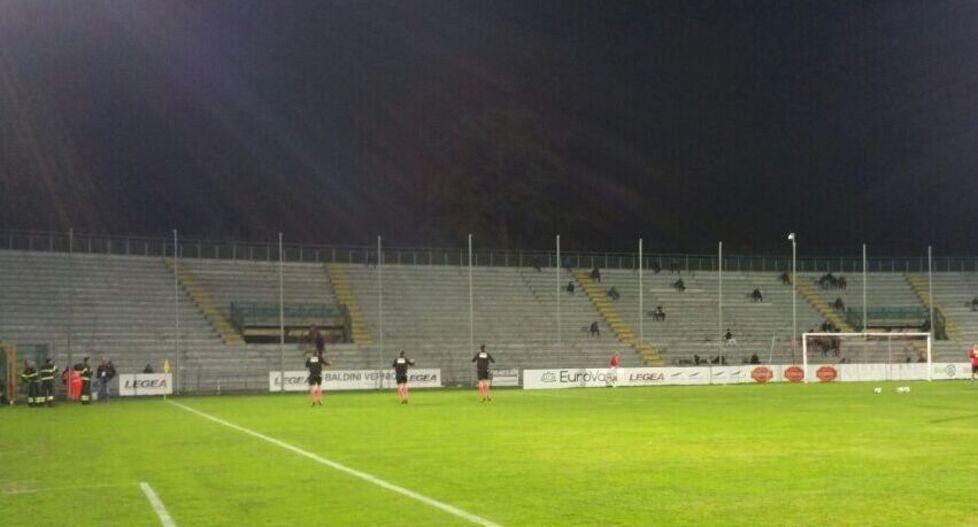 
	La curva Ovest dove erano diretti&nbsp; alcuni ultras appartenenti al gruppo Qbr<br />
	&nbsp;

