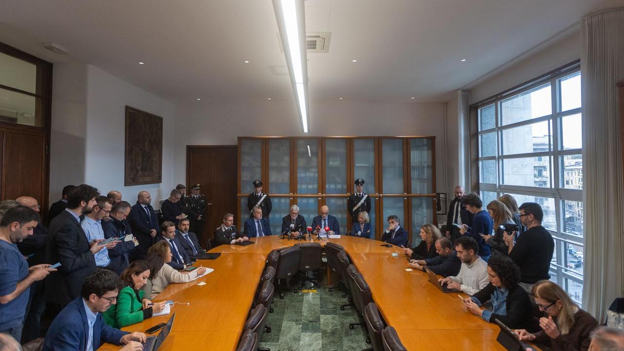 Dossieraggi, i viaggi in Puglia di Giulio Cornelli per incontrare il finanziere infedele