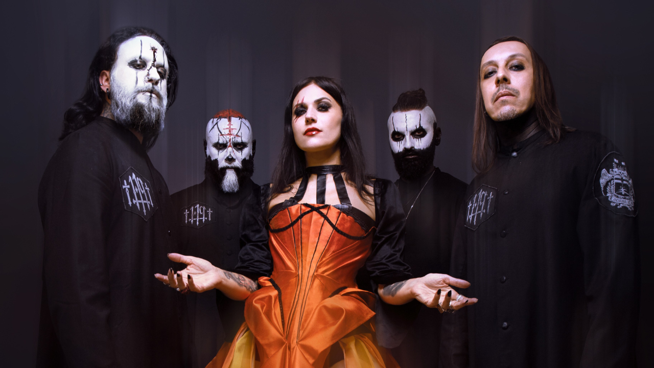 Il gruppo dei Lacuna Coil ospite a Lucca Comics