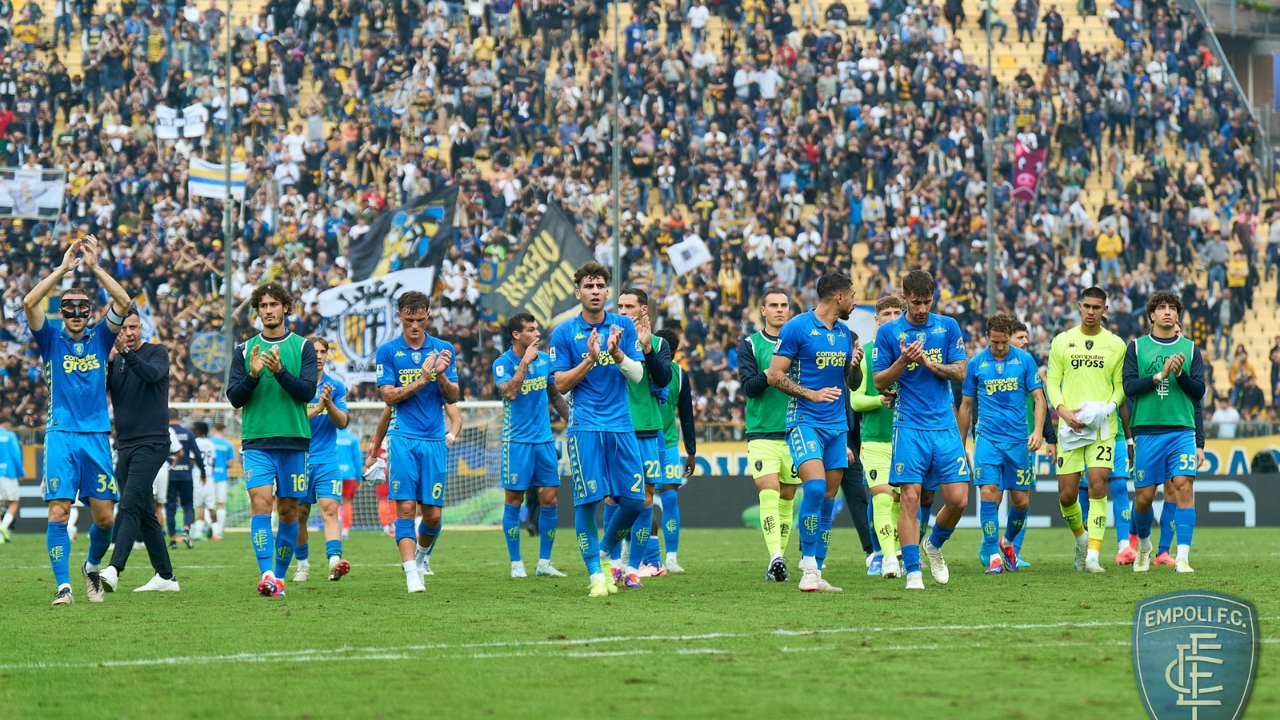 Gli azzurri alla fine della partita pareggiata a Parma (foto Empoli Fc)