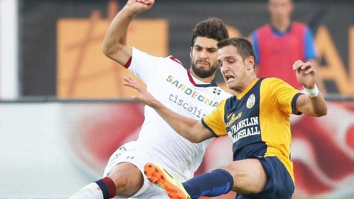 Ultimo minuto fatale al Cagliari Il Verona colpisce con Tachtsidis
