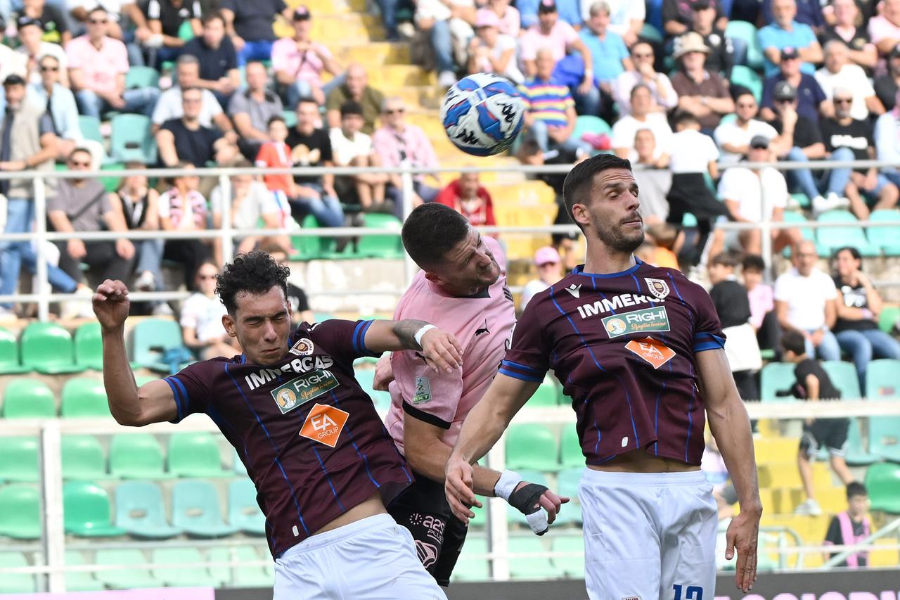 Reggiana-Cosenza, per i granata è già scontro salvezza